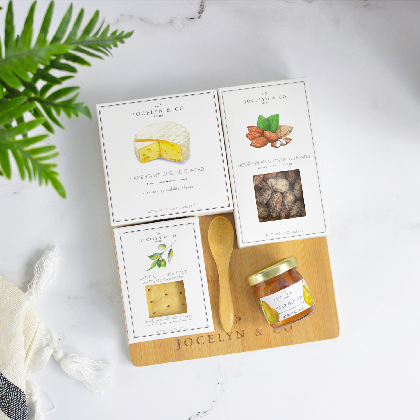 Jocelyn & Co. Camembert Snack Board Gift Set