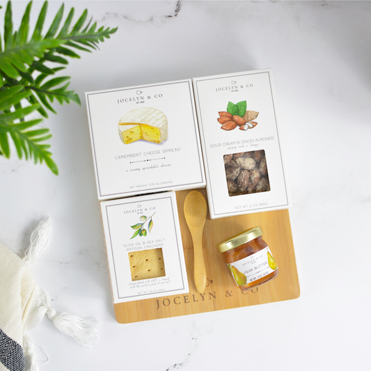 Jocelyn & Co. Camembert Snack Board Gift Set